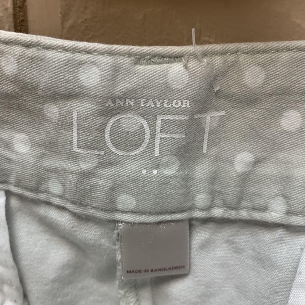 Loft Shorts - Picture 6 of 8